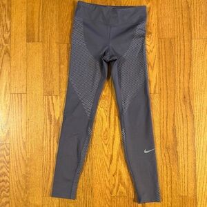 Nike Zonal Strength Purple Leggings Women’s Size M